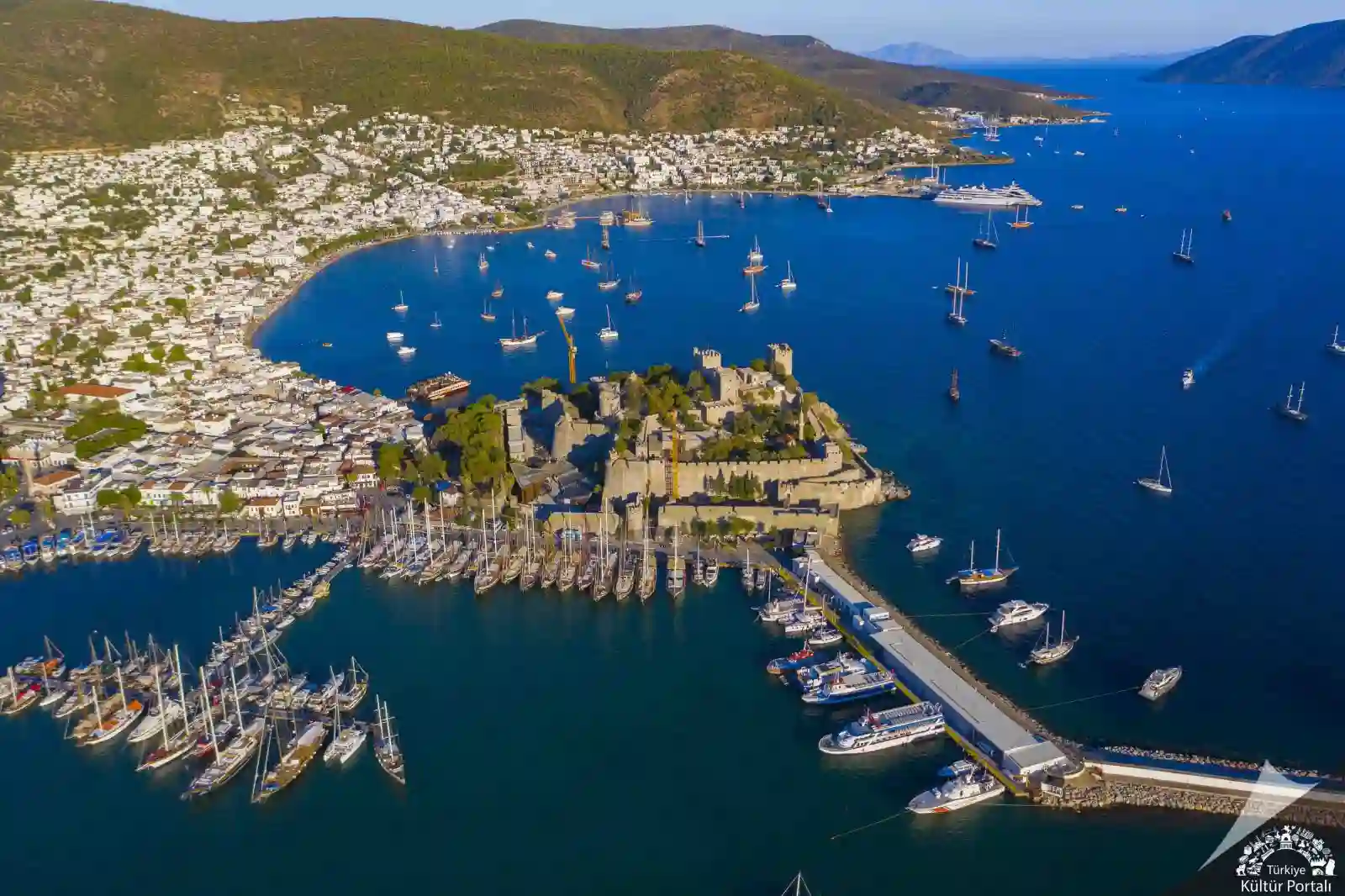 bodrum kalesi - bodrum sualtı arkeoloji müzesi